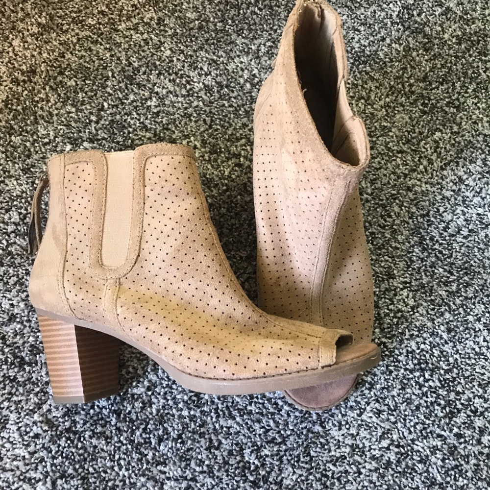 Peep toe booties size 9